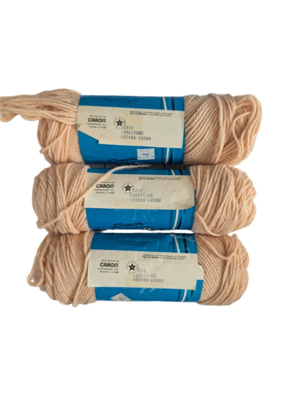 5/$25 Caron Dawn Sayelle Knitting Worsted Yarn 3 Skeins Sandstone One Size